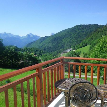 Lac D'Annecy-Col De La Forclaz Apartment Montmin Luaran gambar